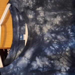 Old Navy sweater  TYE DYE NWT